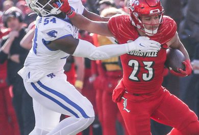 NCAAF picks 11/29: Kentucky Wildcats @ Louisville Cardinals